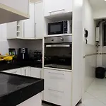 Jamal Place Near Copacabana Beach